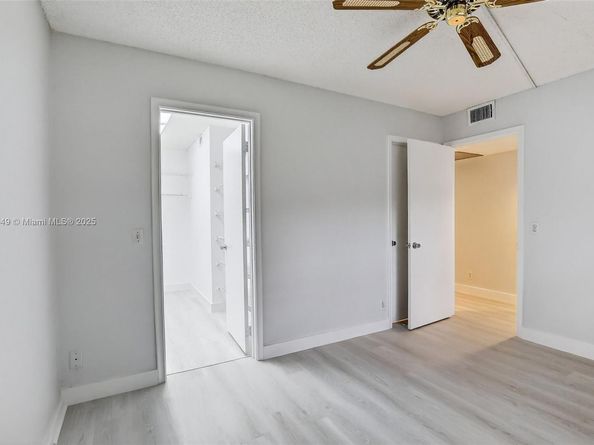 701 SW 128th Ave 111F, Pembroke Pines FL 33027