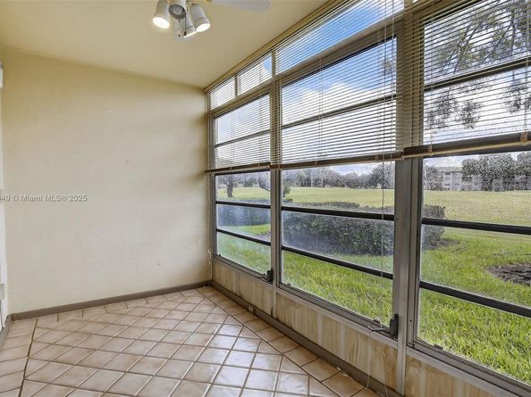 701 SW 128th Ave 111F, Pembroke Pines FL 33027