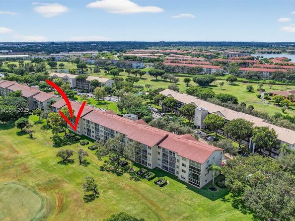 701 SW 128th Ave 111F, Pembroke Pines FL 33027