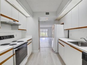 701 SW 128th Ave 111F, Pembroke Pines FL 33027