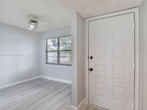 701 SW 128th Ave 111F, Pembroke Pines FL 33027