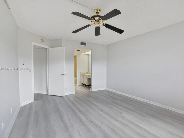 701 SW 128th Ave 111F, Pembroke Pines FL 33027