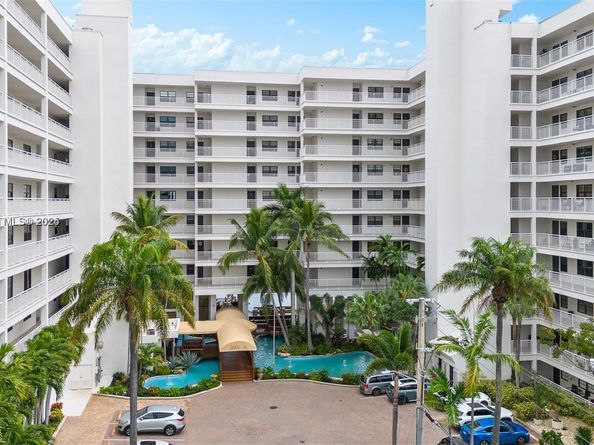 3100 NE 48th St 312, Fort Lauderdale FL 33308