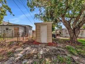 837 30th St, West Palm Beach FL 33407