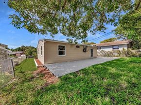 837 30th St, West Palm Beach FL 33407