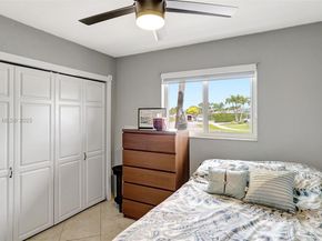 8540 NW 182nd St, Hialeah FL 33015