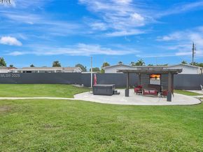 8540 NW 182nd St, Hialeah FL 33015