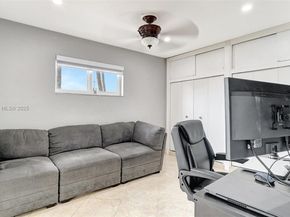 8540 NW 182nd St, Hialeah FL 33015