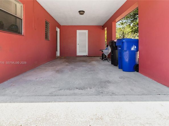 1021 SW 31st Ave, Fort Lauderdale FL 33312