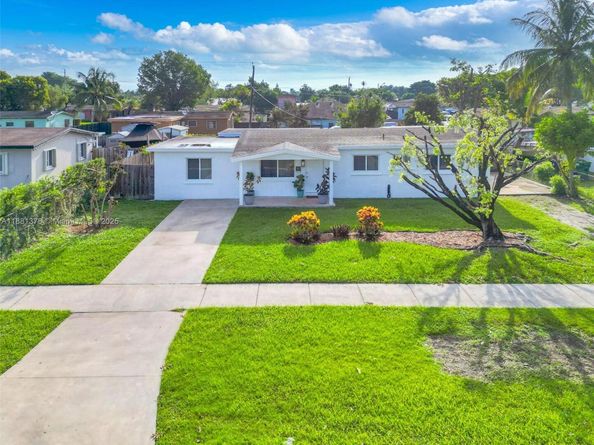 13711 Madison St, Miami FL 33176