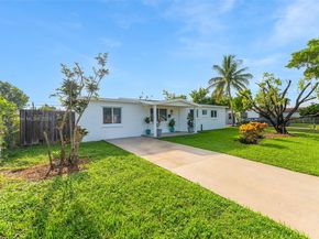 13711 Madison St, Miami FL 33176