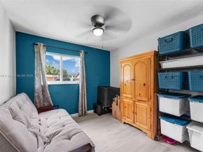 13711 Madison St, Miami FL 33176
