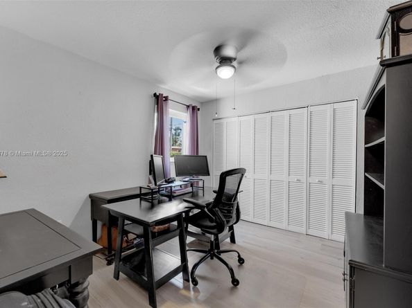 13711 Madison St, Miami FL 33176