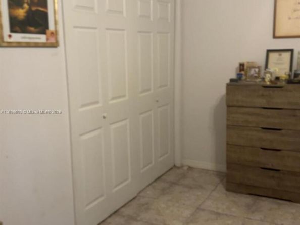 20320 NE 2nd Ave 7, Miami Gardens FL 33179