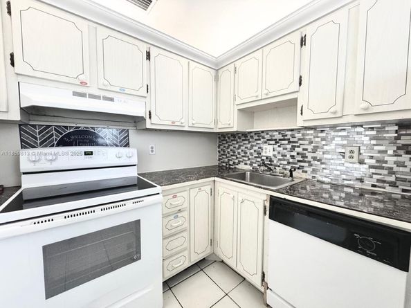 700 Layne Blvd 210, Hallandale Beach FL 33009