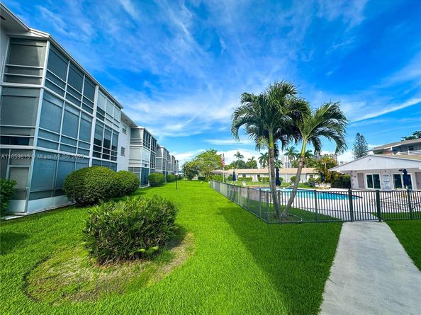 700 Layne Blvd 210, Hallandale Beach FL 33009