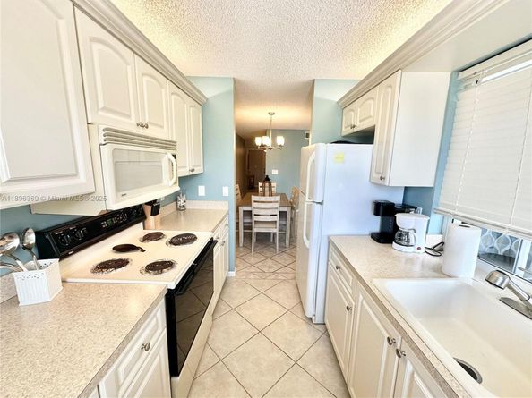 353 S Us Highway 1 E103, Jupiter FL 33477