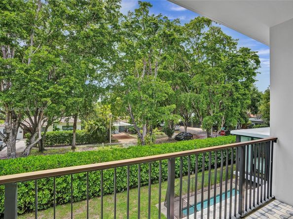 4061 Matheson Ave, Miami FL 33133