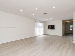 21559 Cypress Hammock Dr 44J, Boca Raton FL 33428