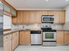 21559 Cypress Hammock Dr 44J, Boca Raton FL 33428