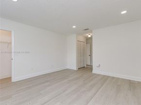 21559 Cypress Hammock Dr 44J, Boca Raton FL 33428