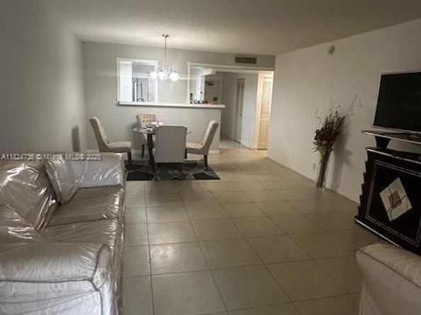 260 NW 76th Ave 203, Margate FL 33063