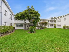 403 Sheffield Q 403, West Palm Beach FL 33417