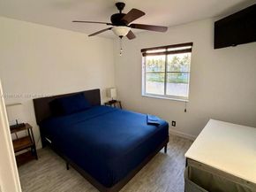 663 Live Oak Ln, Weston FL 33327