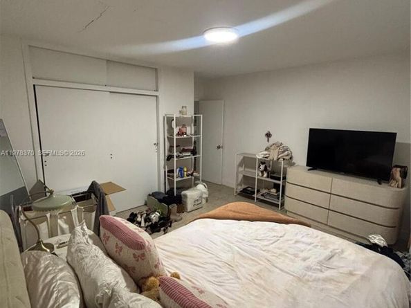 75 Washington Ave 12A, Miami Beach FL 33139