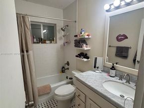 75 Washington Ave 12A, Miami Beach FL 33139