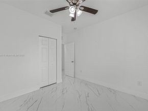 642 SE 37th Pl, Homestead FL 33033