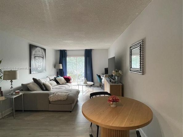 8500 SW 109th Ave 6229, Miami FL 33173