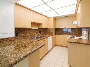 6760 SW 48th St, Miami FL 33155