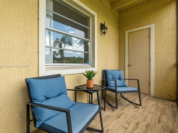 1257 SW 46th Ave 1811, Pompano Beach FL 33069