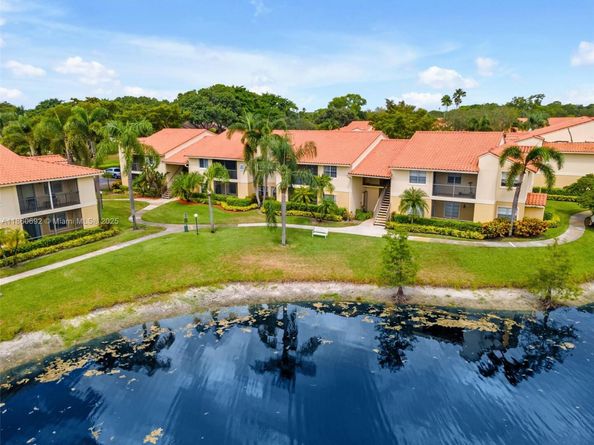 1257 SW 46th Ave 1811, Pompano Beach FL 33069