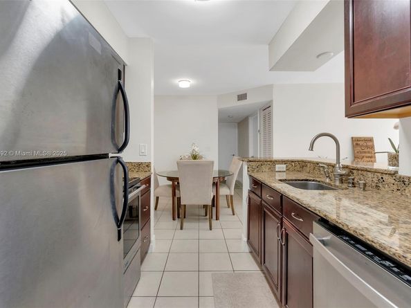 1257 SW 46th Ave 1811, Pompano Beach FL 33069