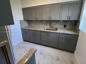 1190 NW 64th St, Miami FL 33150