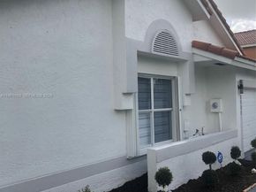 5531 NW 188th St, Miami Gardens FL 33055