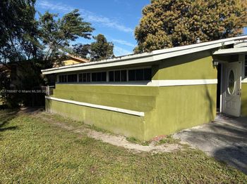 18001 NW 14th Ct