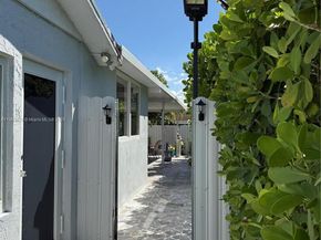 6553 SW 148th Ct, Miami FL 33193