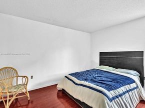 9900 SW 12 st, Pembroke Pines FL 33025