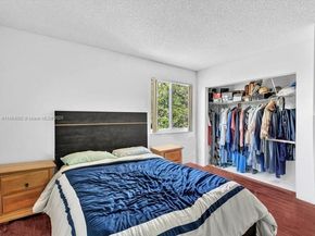 9900 SW 12 st, Pembroke Pines FL 33025