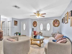 9900 SW 12 st, Pembroke Pines FL 33025
