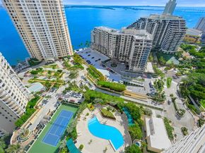 888 Brickell Key Dr 2909, Miami FL 33131