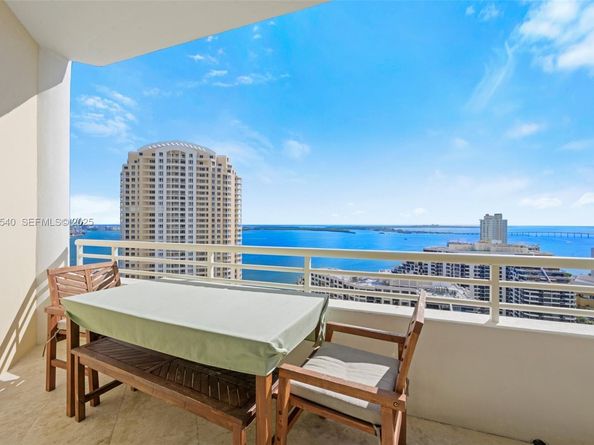 888 Brickell Key Dr 2909, Miami FL 33131