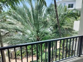 2421 NE 65th St 403, Fort Lauderdale FL 33308