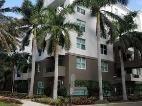 2421 NE 65th St 403, Fort Lauderdale FL 33308