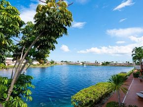 820 SW 11th Ave 15B, Hallandale Beach FL 33009