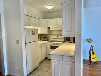 820 SW 11th Ave