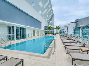1300 Brickell Bay Dr 806, Miami FL 33131